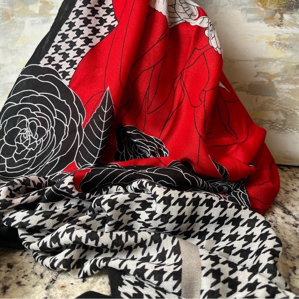 Red and Black Floral Scarf - Picture 2 of 9